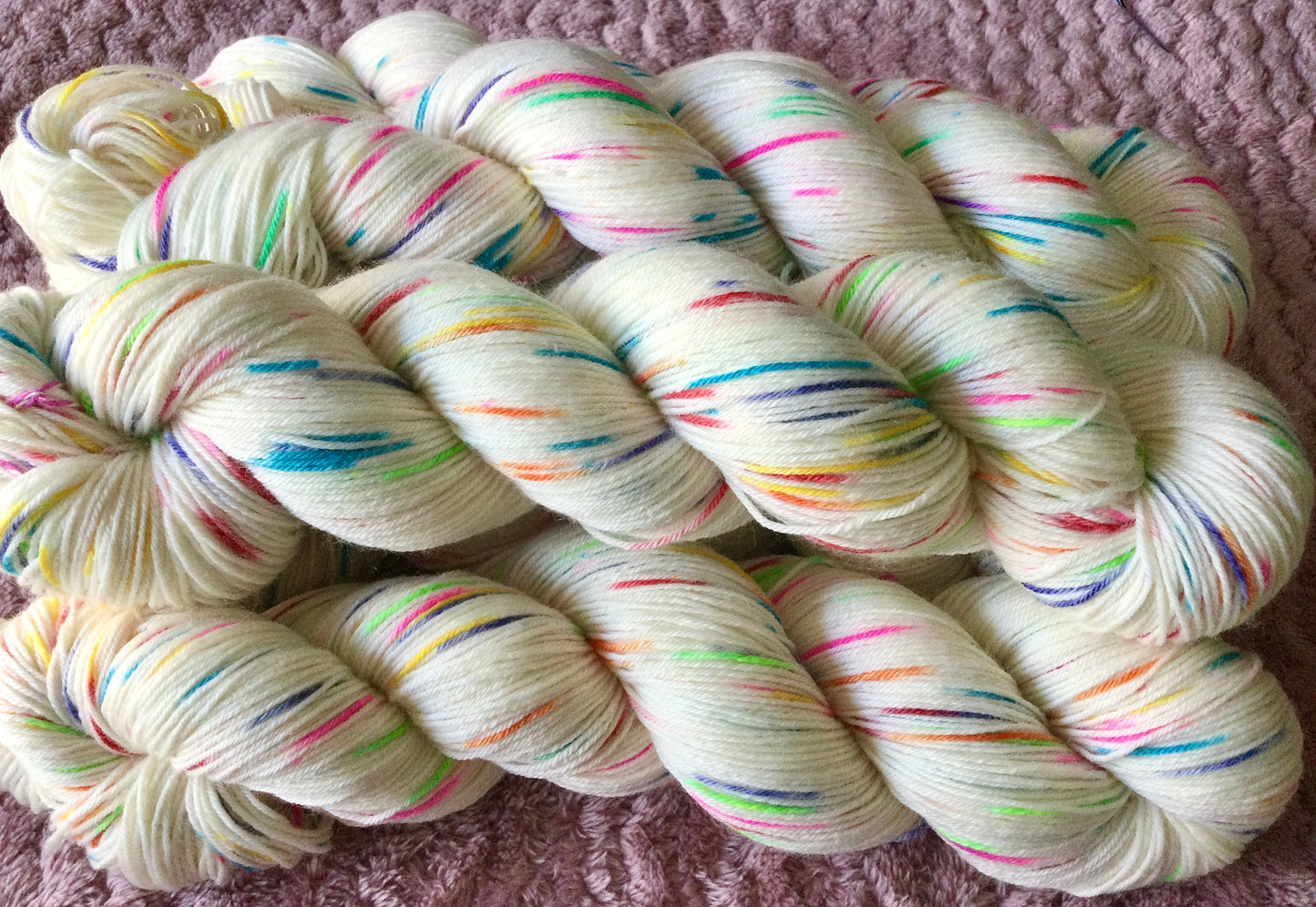 CONFETTIS